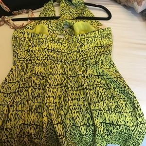 BCBG ROMPER BARELY WORN